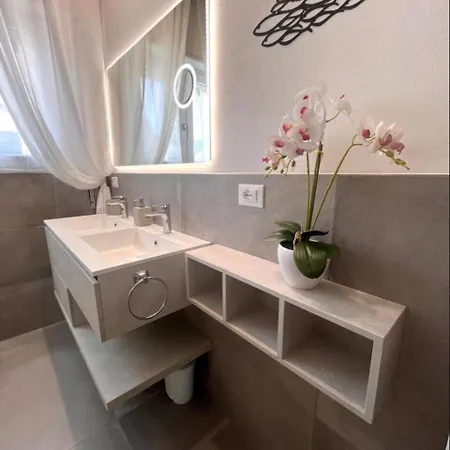 Casa Gice Διαμέρισμα Camaiore